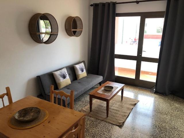 Apartamentos Colomar Playa DPlaya Des Figueral エクステリア 写真