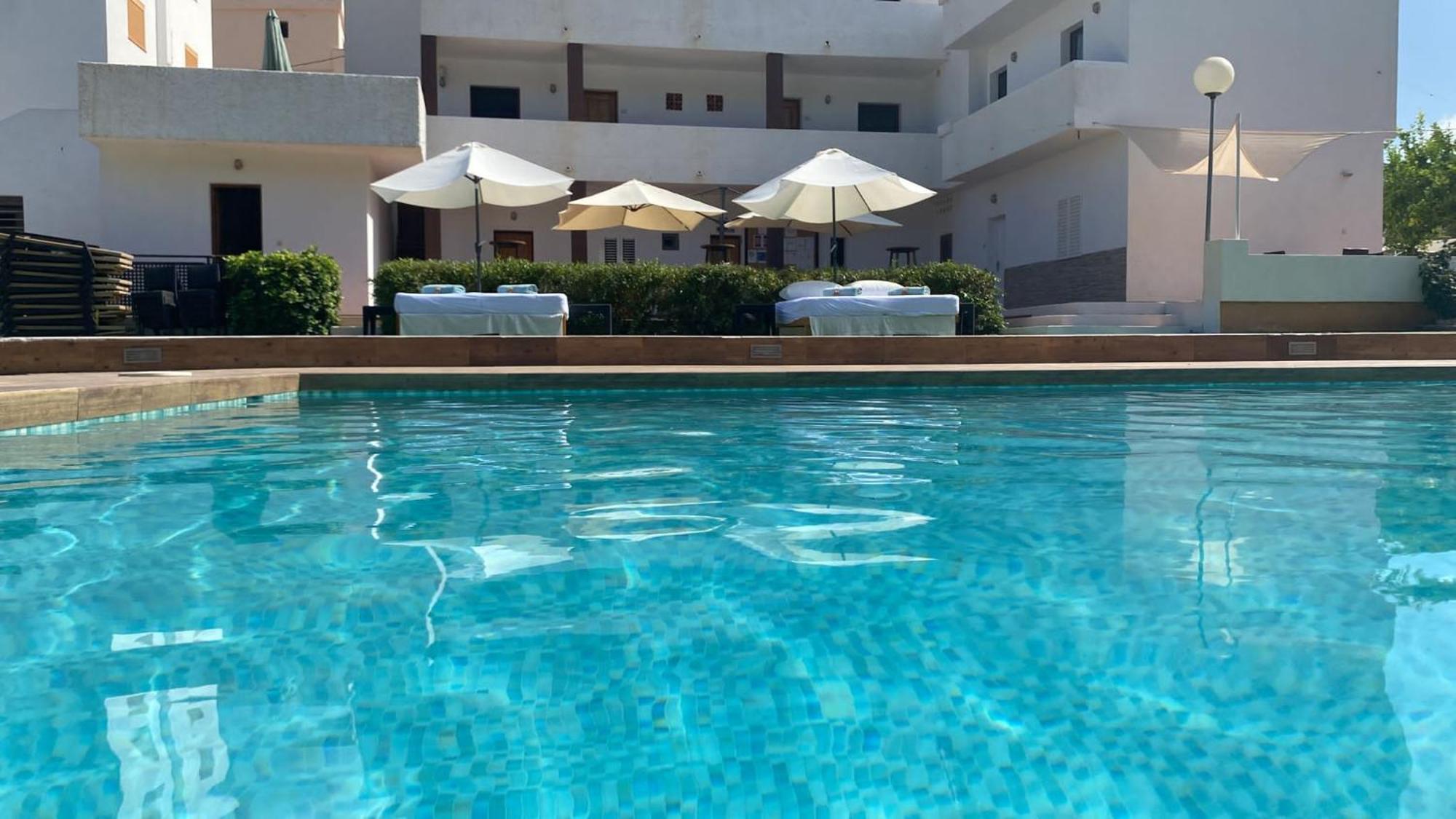 Apartamentos Colomar Playa DPlaya Des Figueral エクステリア 写真