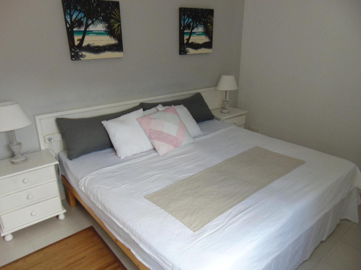 Apartamentos Colomar Playa DPlaya Des Figueral エクステリア 写真